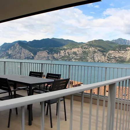 My Lake Apartments Malcesine Exterior photo